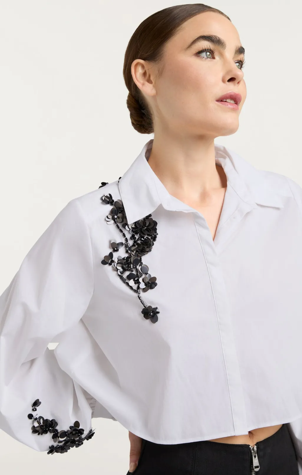 Cinq à Sept Cropped Selina Top SequinFlowerWhite/Black Clearance