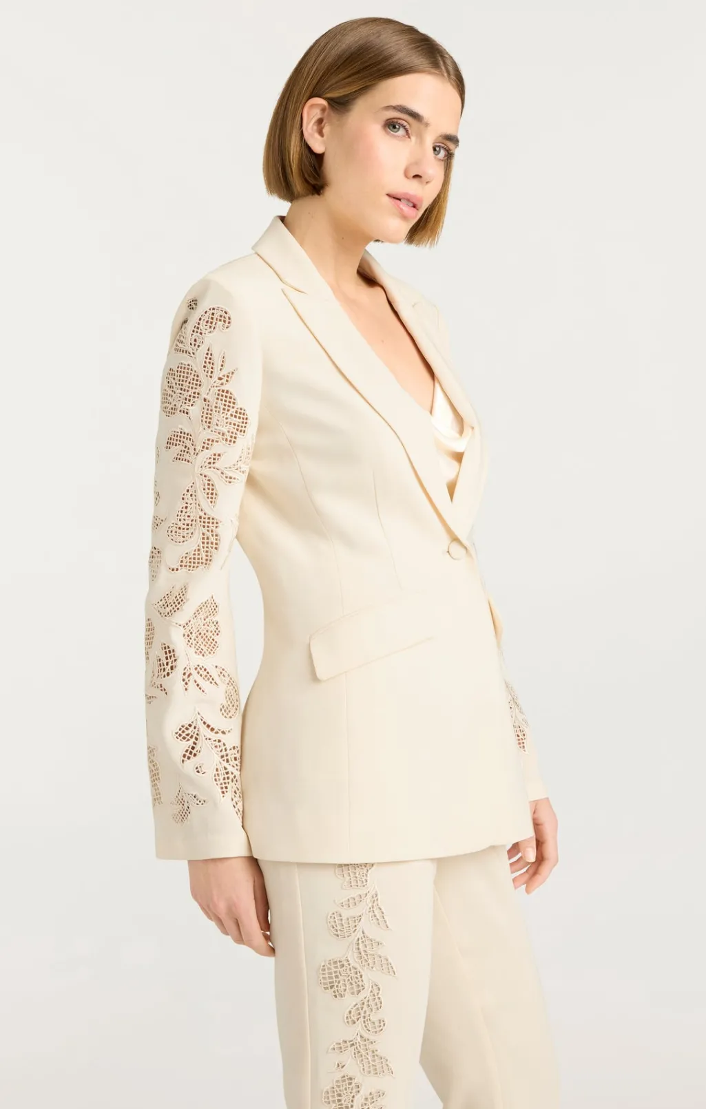 Cinq à Sept Cutout Paisley Embellished Cheyenne Blazer Gardenia New
