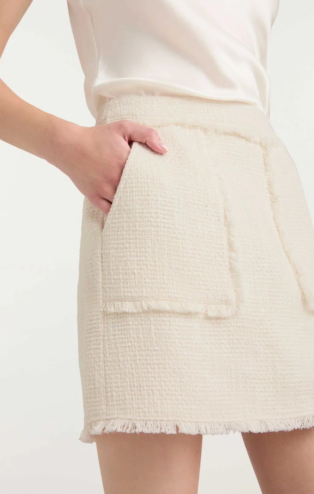 Cinq à Sept Jaycie Skirt Gardenia Outlet