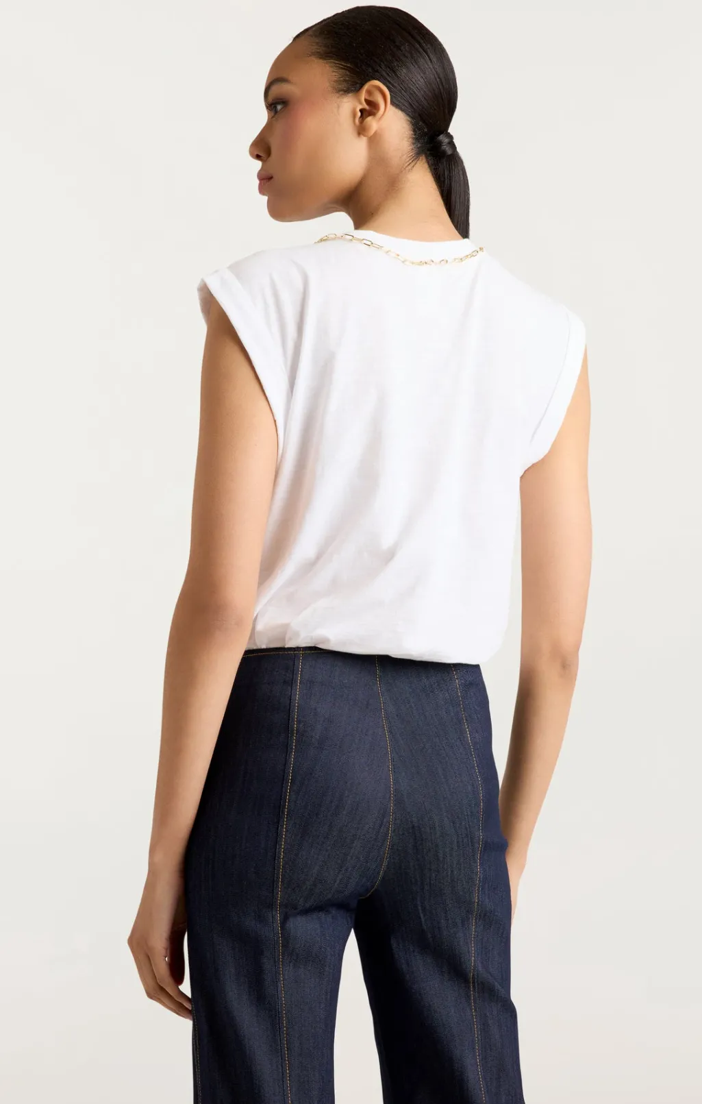 Cinq à Sept L'amour Necklace Bella Tee White Clearance