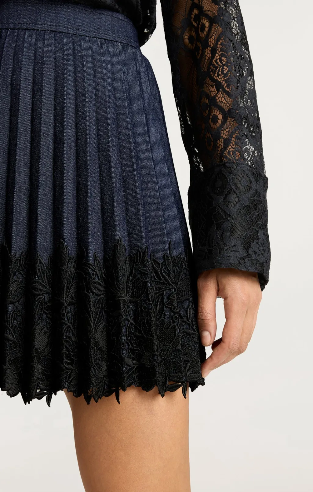 Cinq à Sept Laney Skirt Indigo Clearance