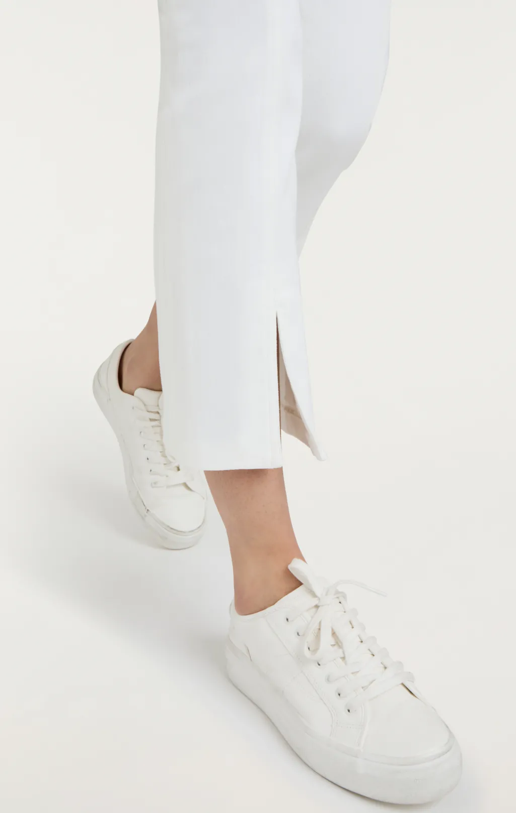 Cinq à Sept Laurie Pant White Hot
