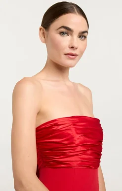 Cinq à Sept Lorella Gown Scarlet New