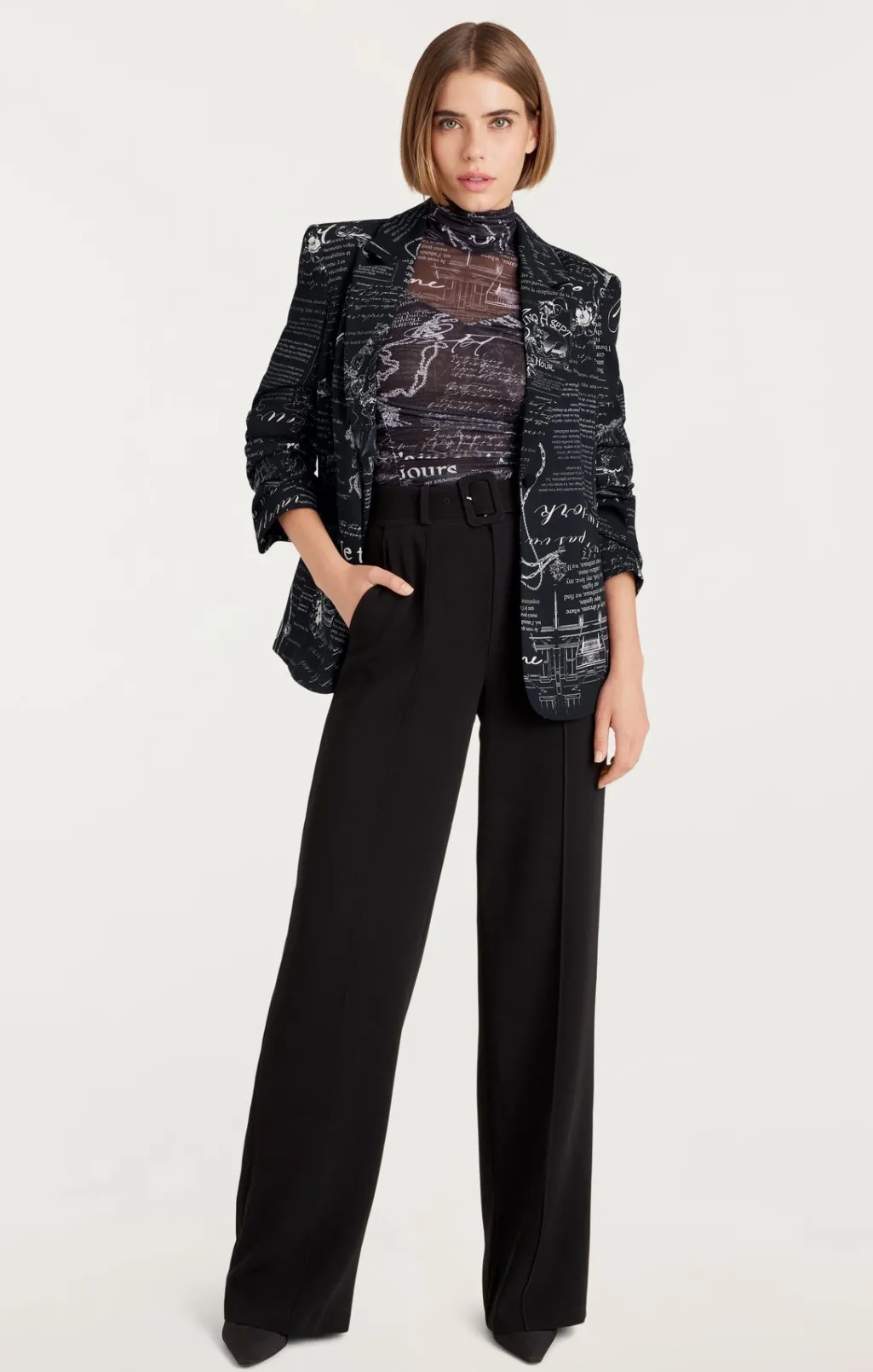 Cinq à Sept Love Stories Kylie Blazer Black/White New