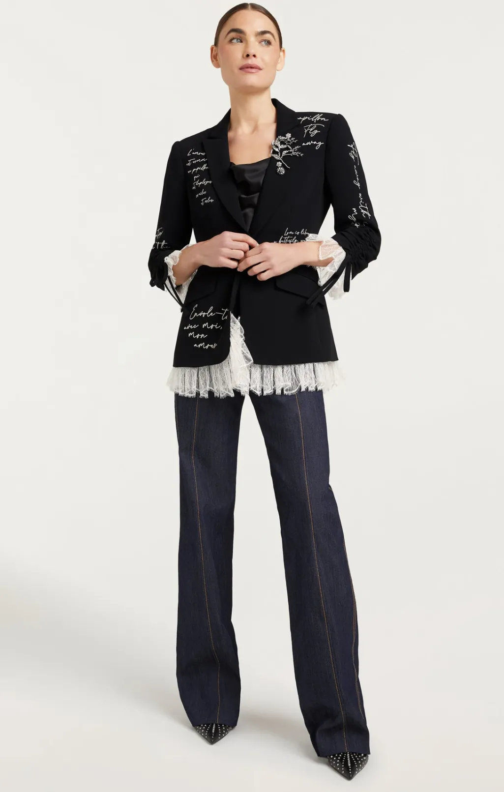 Cinq à Sept Mon Amour Embellished Roxie Blazer Black/Gilver
