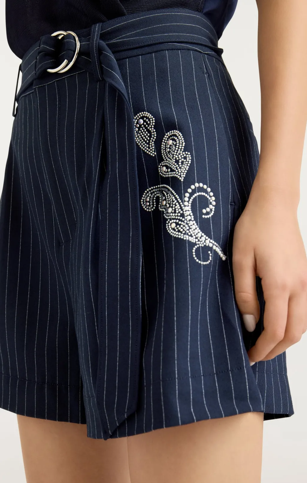 Cinq à Sept Rebecca Short Navy/Ivory