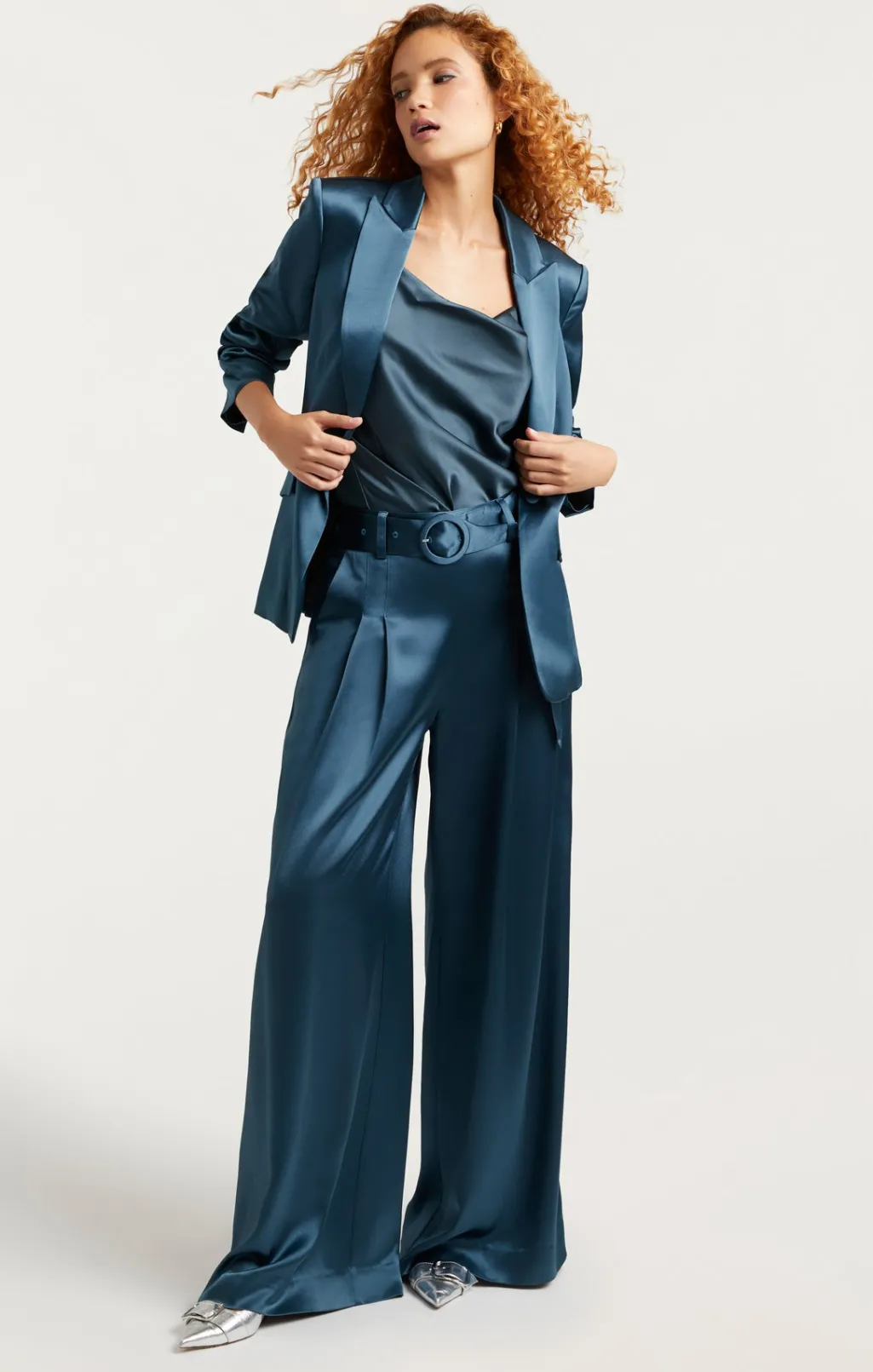 Cinq à Sept Scrunched Cheyenne Blazer SmoothSatinOnyx Hot