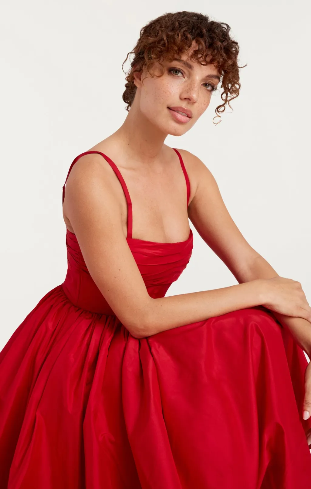 Cinq à Sept Violetta Gown CandyApple Discount